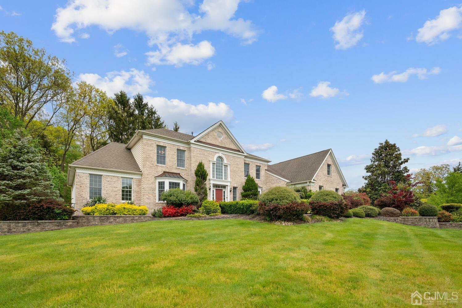 Property Photo:  3 Shady Brook Lane  NJ 08512 