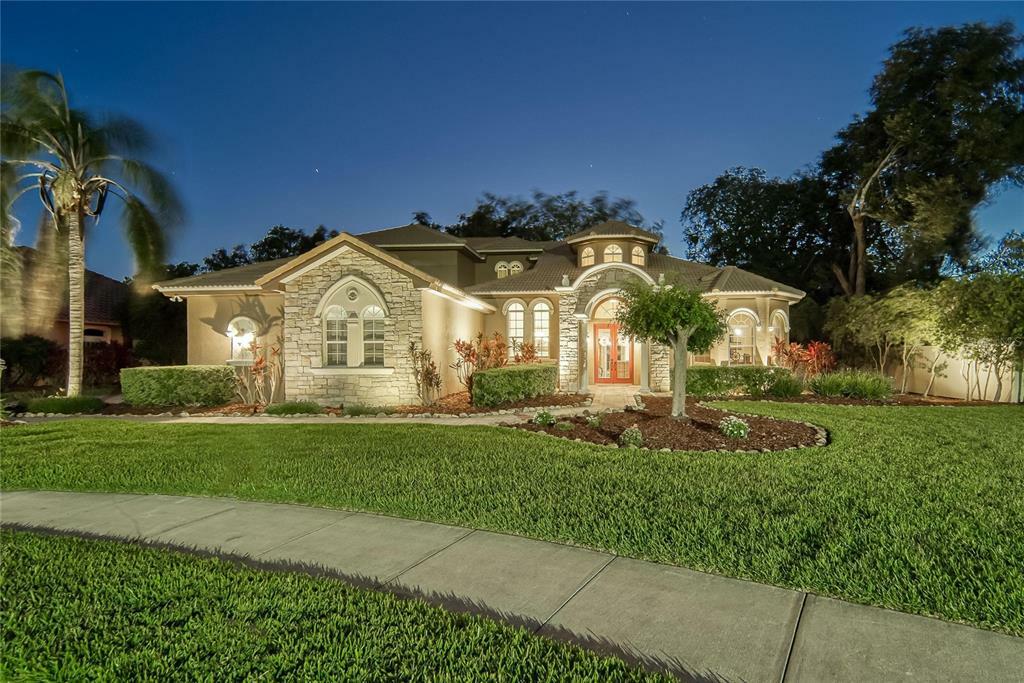 Property Photo:  6915 Lacy Drive  FL 33813 