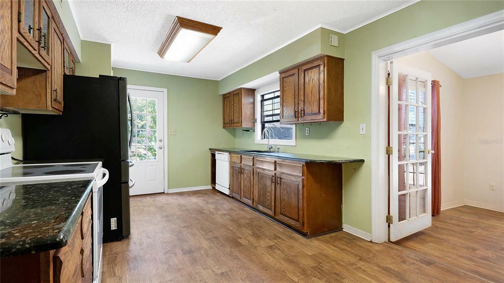 Property Photo: 37934 Lake Norris Road FL 32736