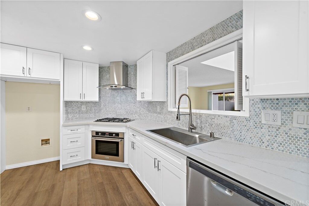 Property Photo: 27696 Emerald 188 CA 92691