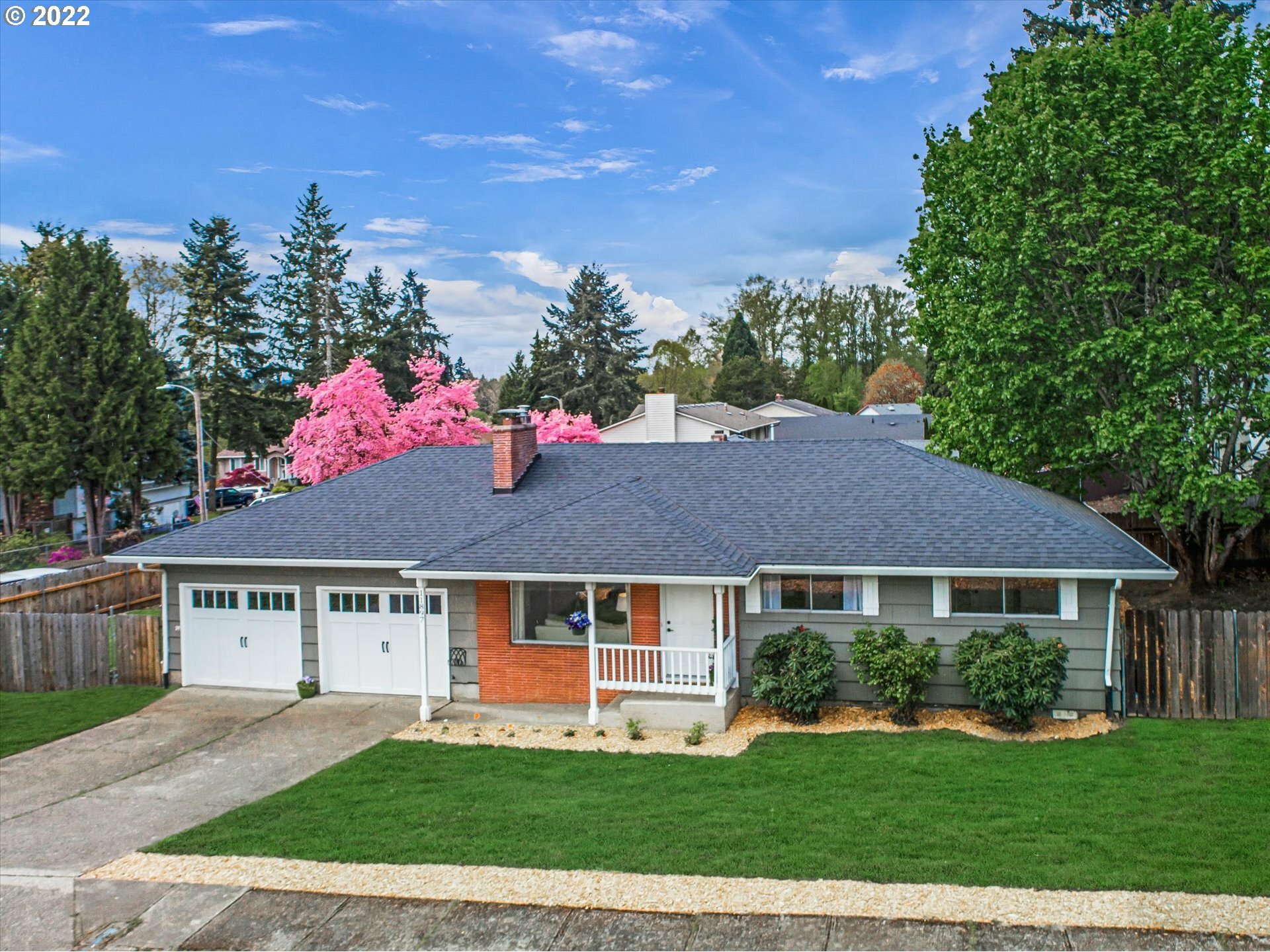 Property Photo:  11897 SE Wood Ave  OR 97222 