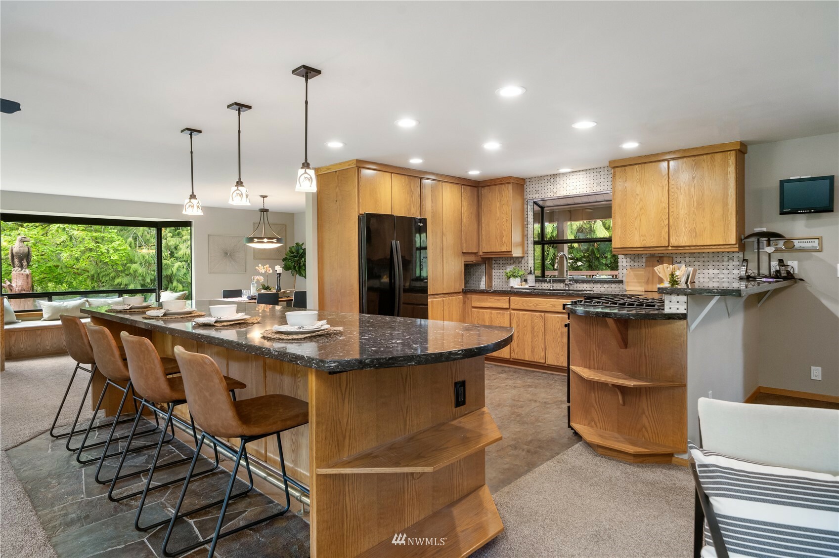 Property Photo: 5516 53rd Street W WA 98467