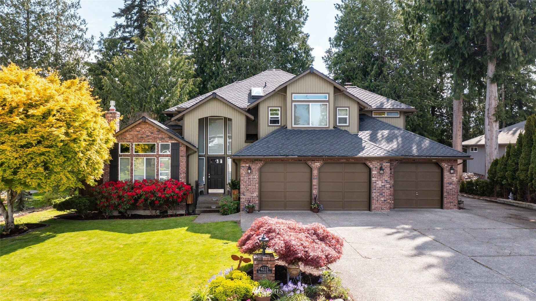 Property Photo:  4223 Montgomery Place  WA 98274 