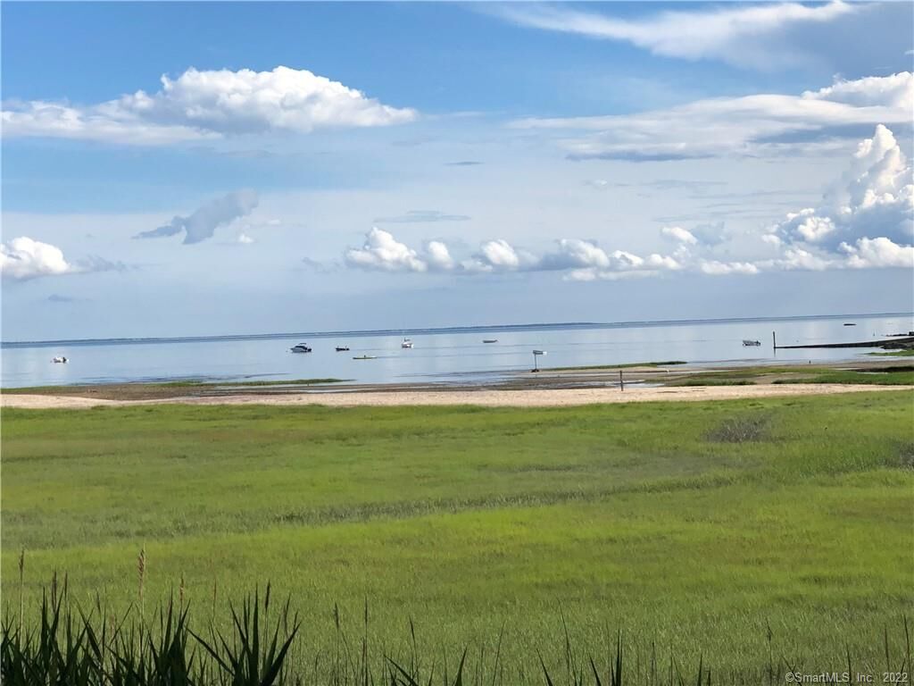 Property Photo:  136 Sandy Point Road 136  CT 06475 