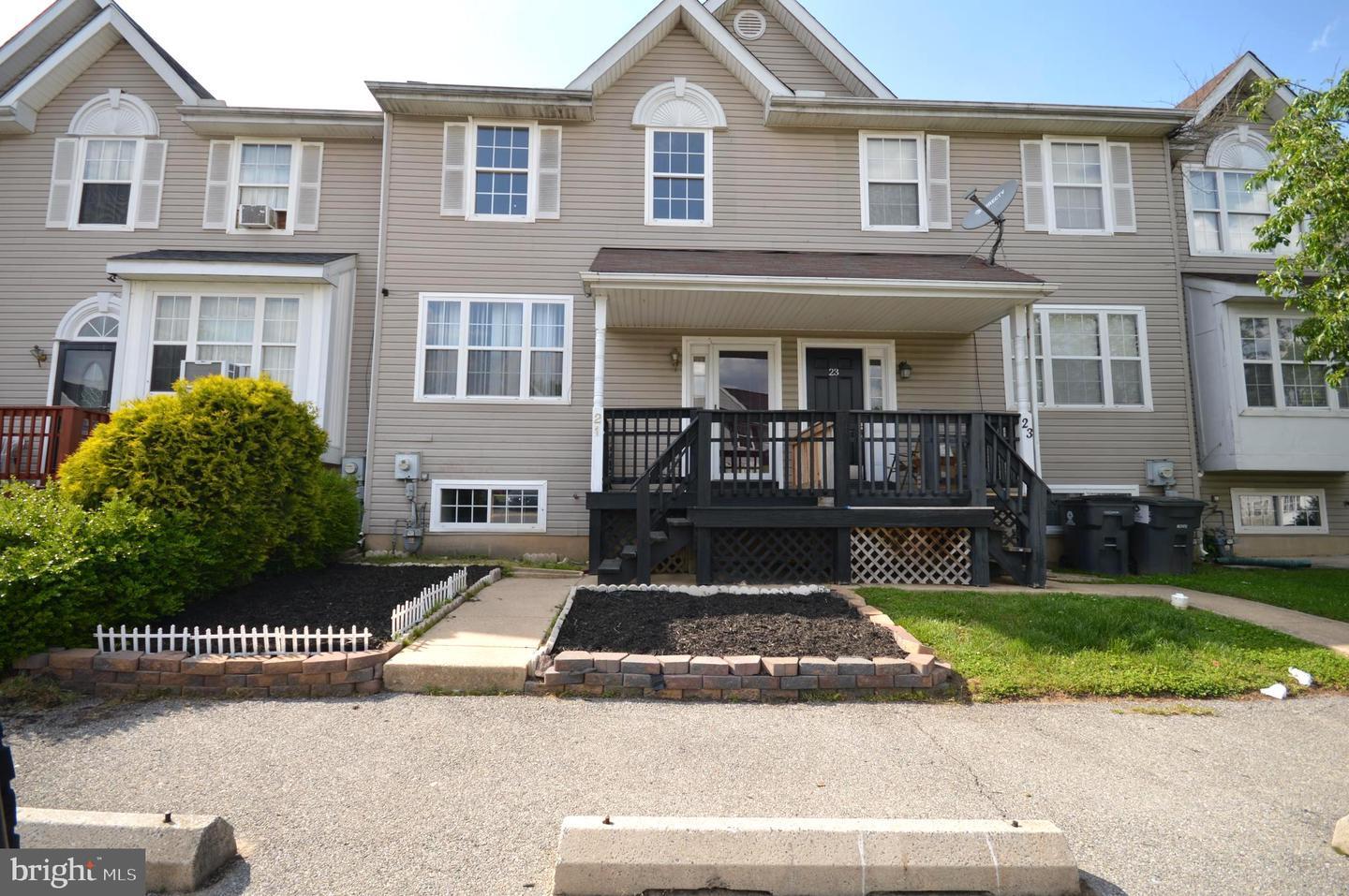 Property Photo: 21 Laxford Drive DE 19702