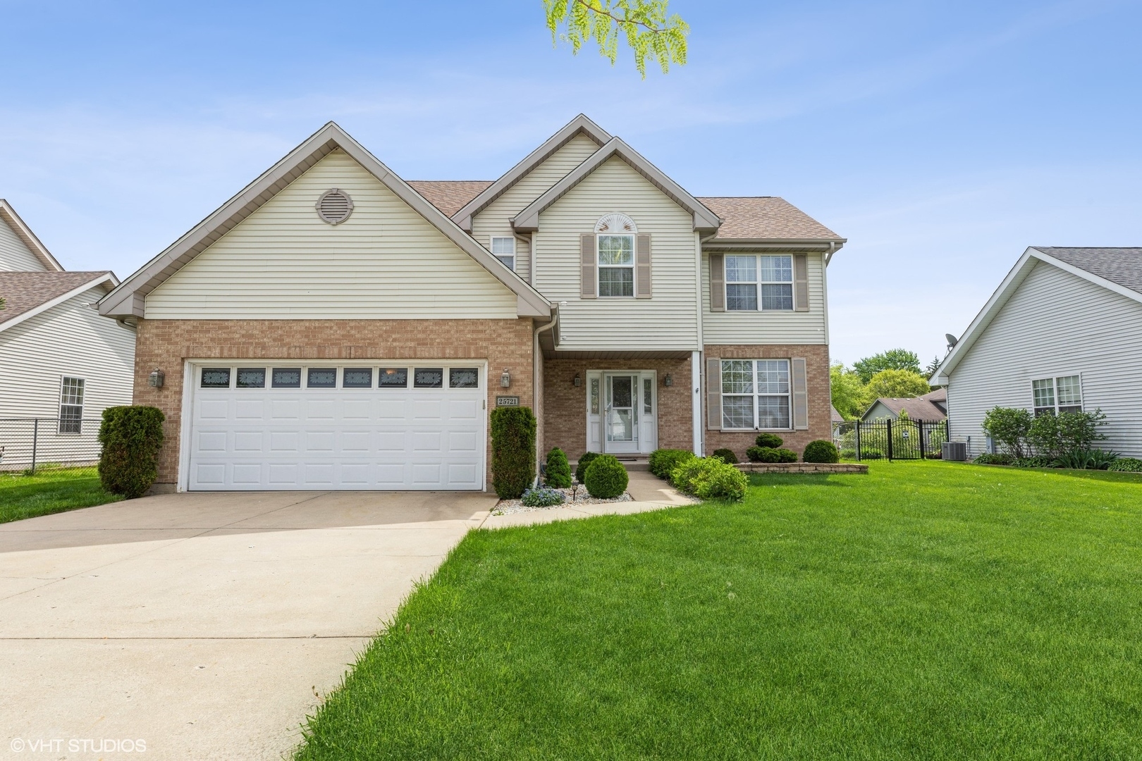 Property Photo: 25721 S McKinley Street IL 60449