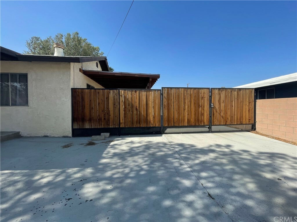 Property Photo:  50164 Aloma Drive  CA 92230 