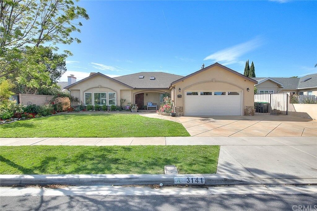 Property Photo:  3141 Saint Albans Drive  CA 90720 