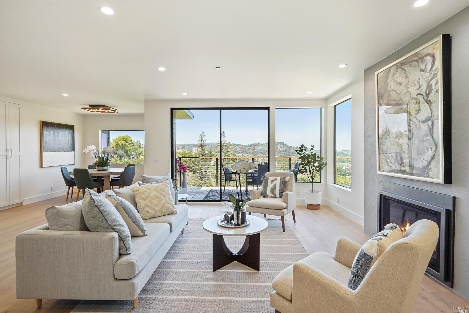 Property Photo:  60 Hazel Avenue  CA 94939 