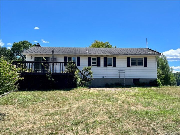 42 Shunoski Lane  Chester NY 10918 photo