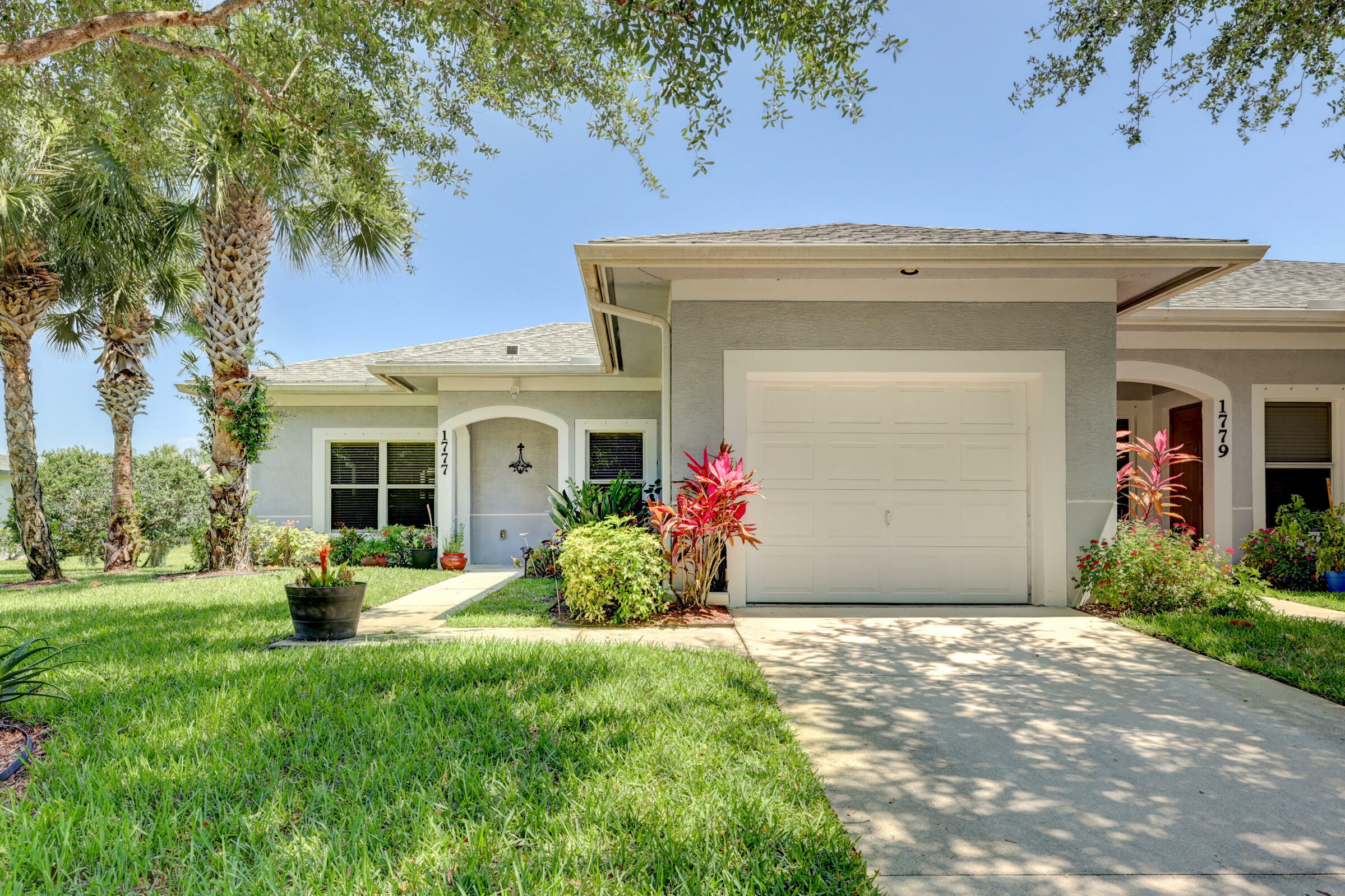 Property Photo:  1777 S Dove Tail Drive  FL 34982 