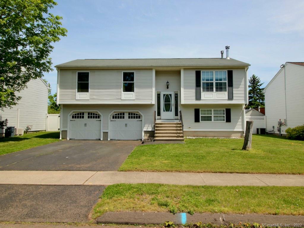 Property Photo: 49 Falcon Lane CT 06451