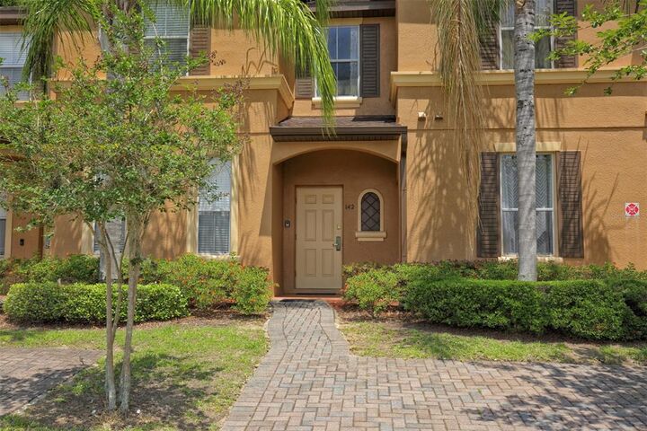 Property Photo: 142 Capri Dr FL 33897