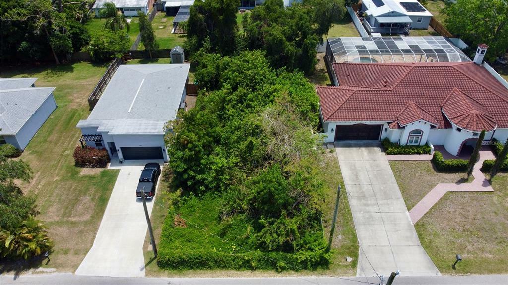 Property Photo:  Livingstone Street  FL 34231 