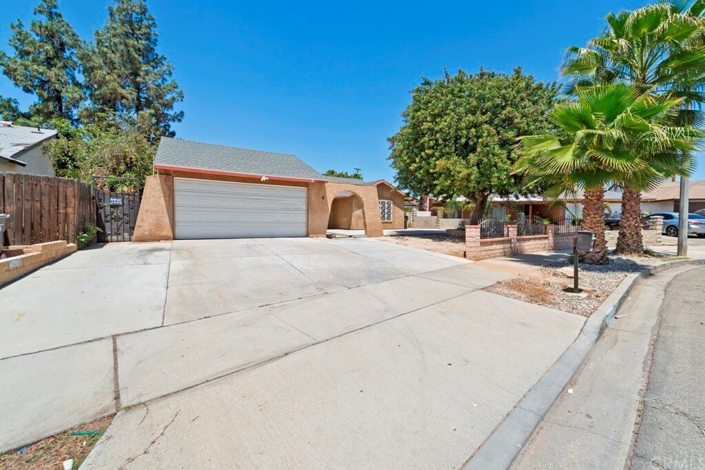 Property Photo:  13523 Ramsdell Drive  CA 92553 