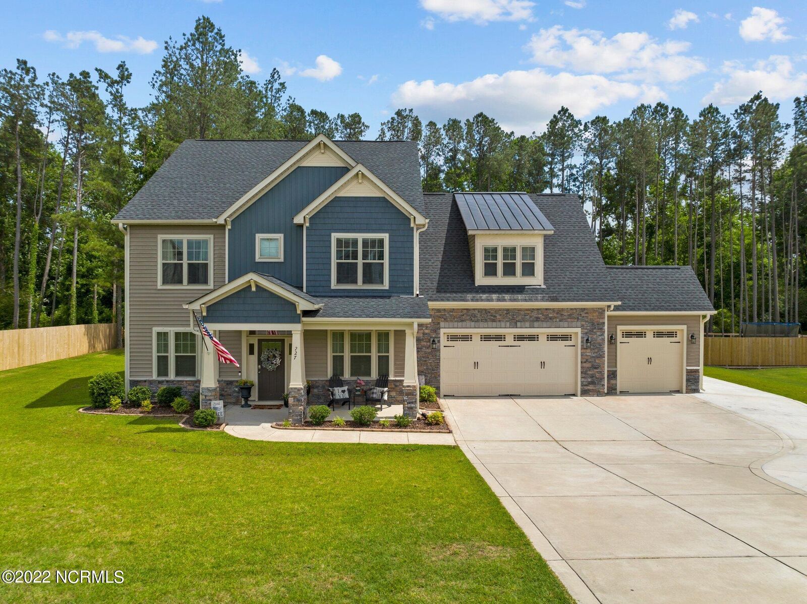 Property Photo: 227 Farmhouse Lane NC 28327