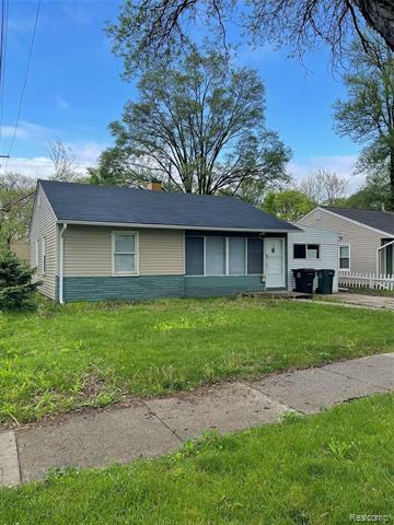 Property Photo:  10311 Saratoga Street  MI 48237 