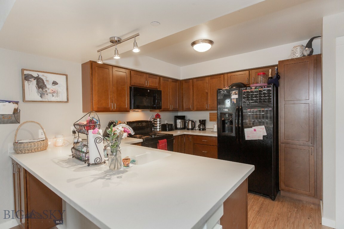 Property Photo: 210 S. Cottonwood Rd Unit #307 MT 59718