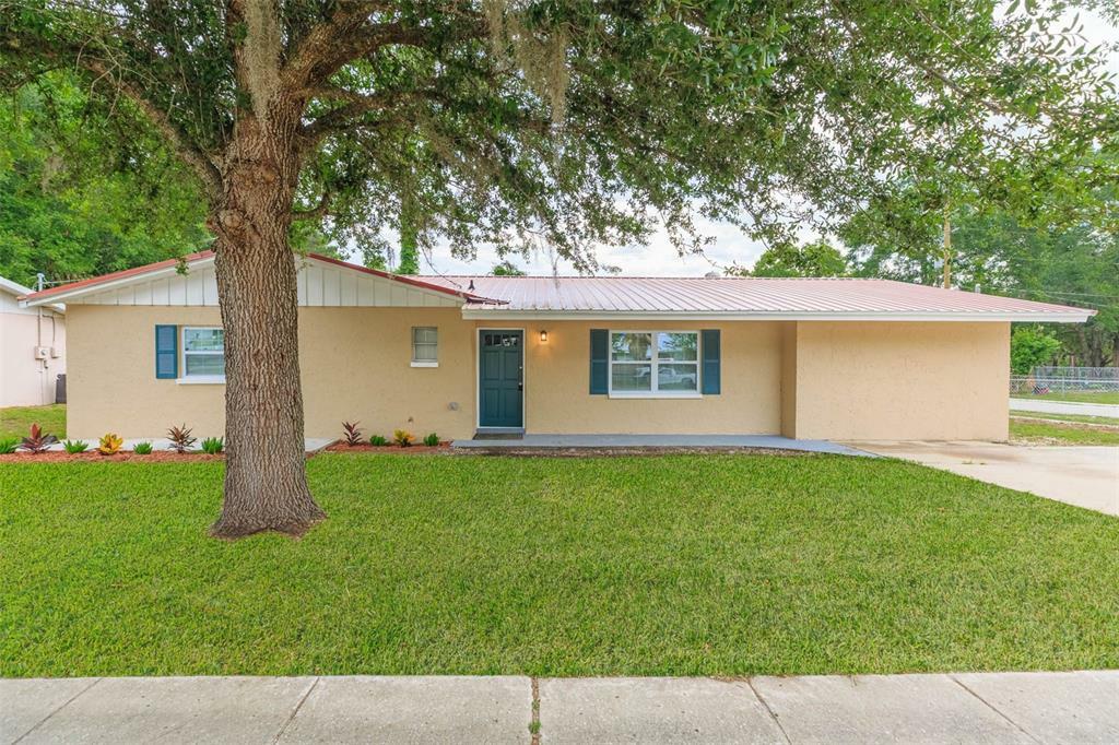 Property Photo:  27111 Roper Road  FL 34602 