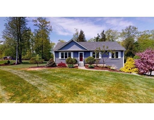 Property Photo:  292 Maple Avenue  MA 01543 