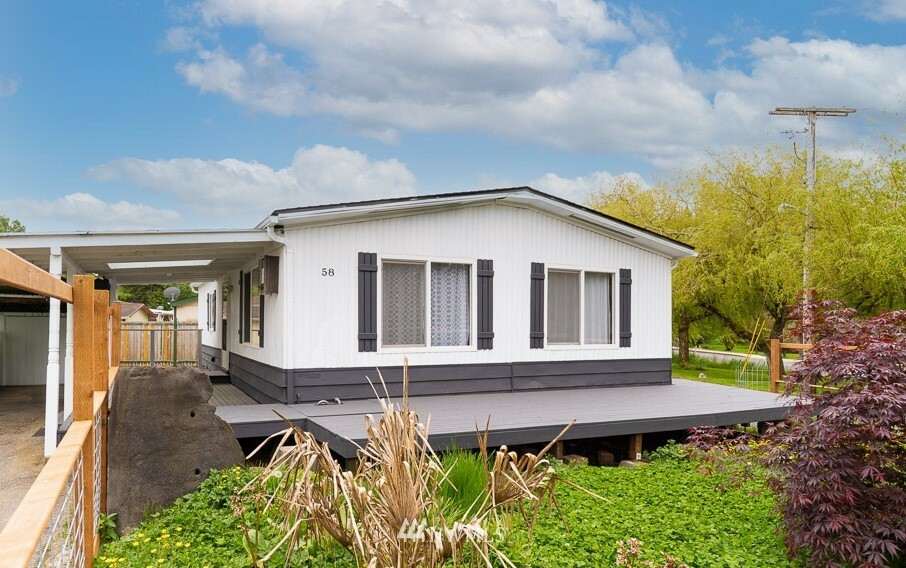 Property Photo: 2400 Donovan Avenue 58 WA 98225