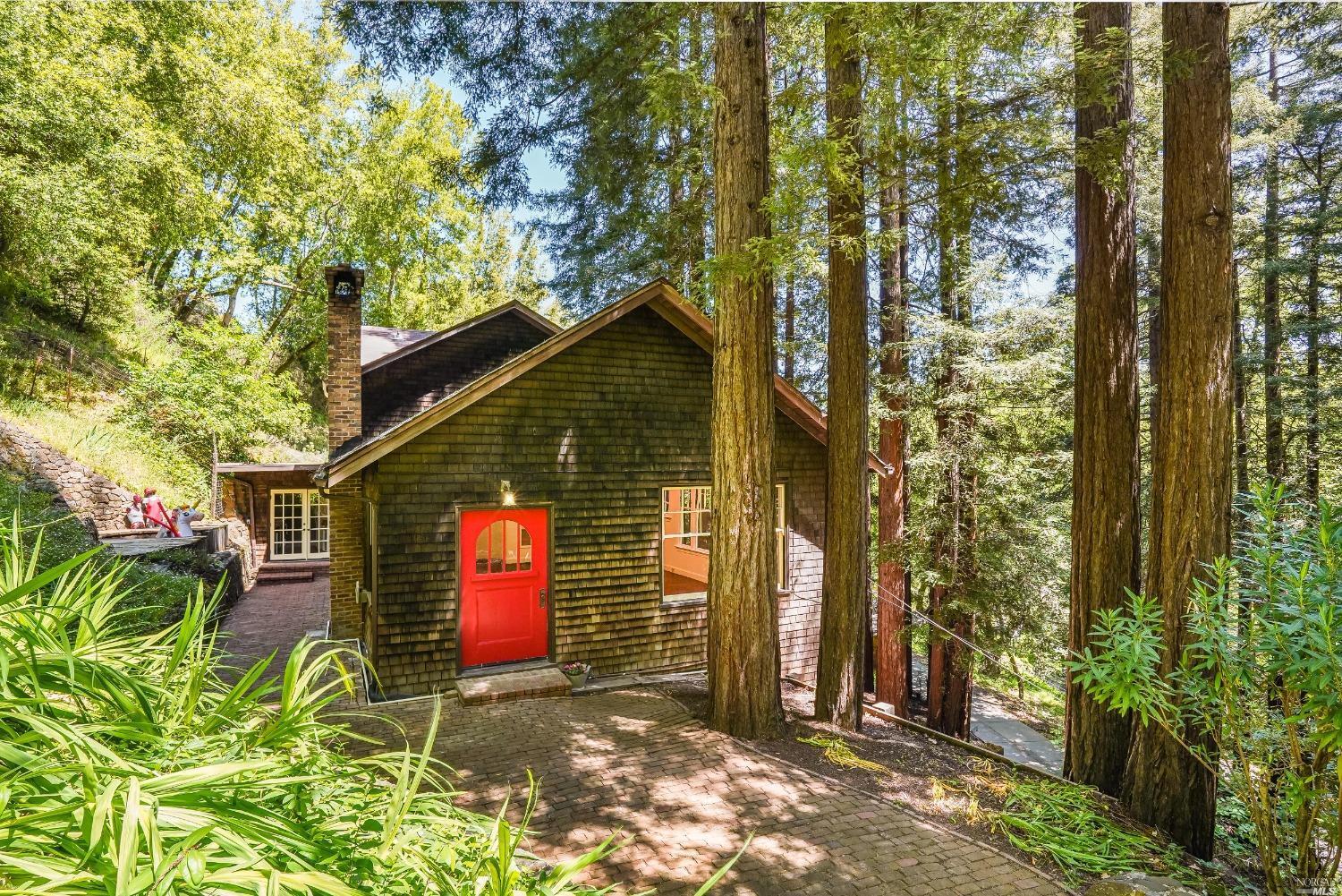 Property Photo: 45 Allyn Avenue CA 94960