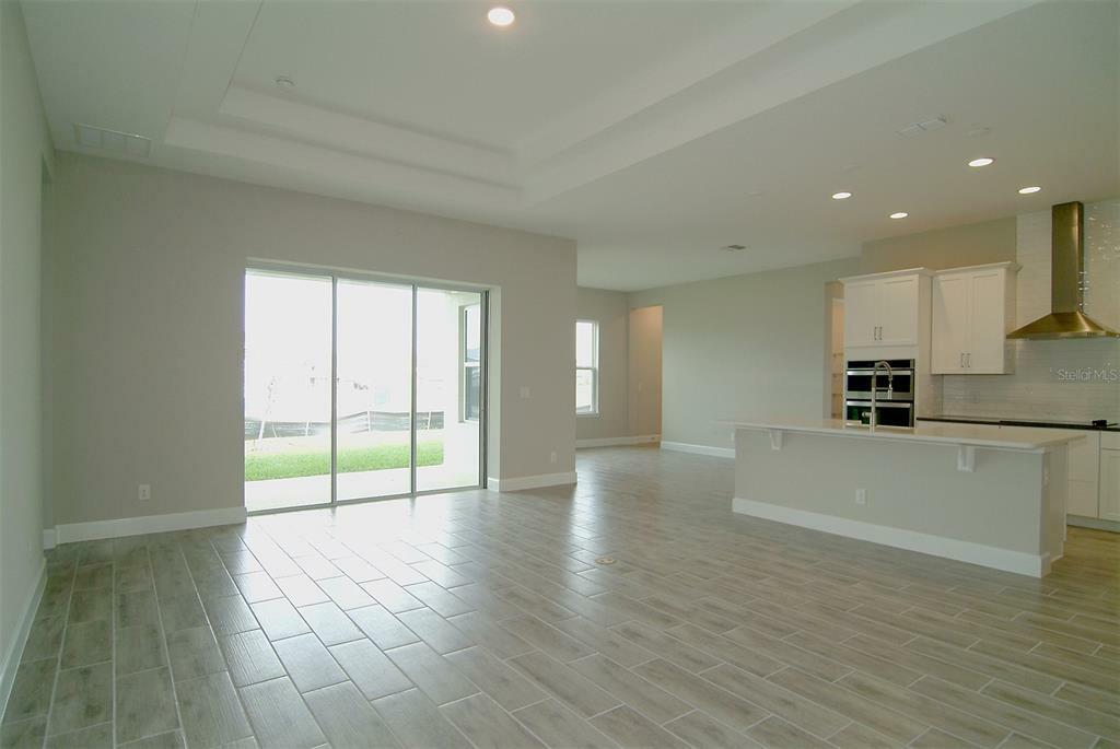 Property Photo:  19077 Blueleaf Street  FL 32827 