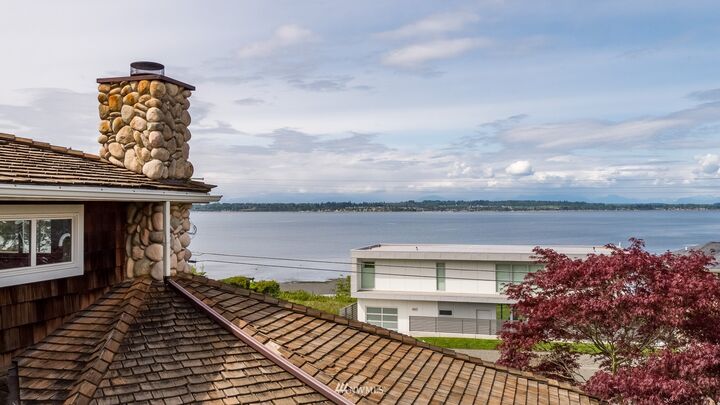 Property Photo:  6926 Holeman Avenue  WA 98230 