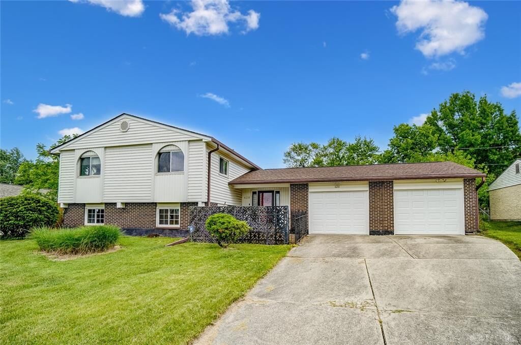 Property Photo:  628 Crestmont Drive  OH 45431 