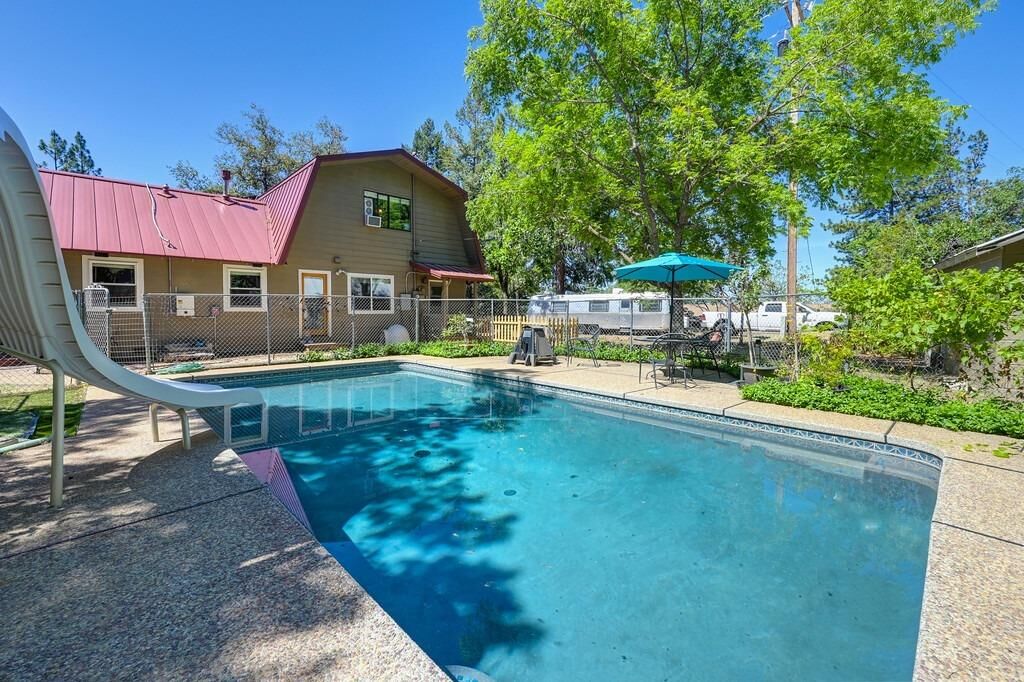 Property Photo: 82 Leonard Lane CA 95703