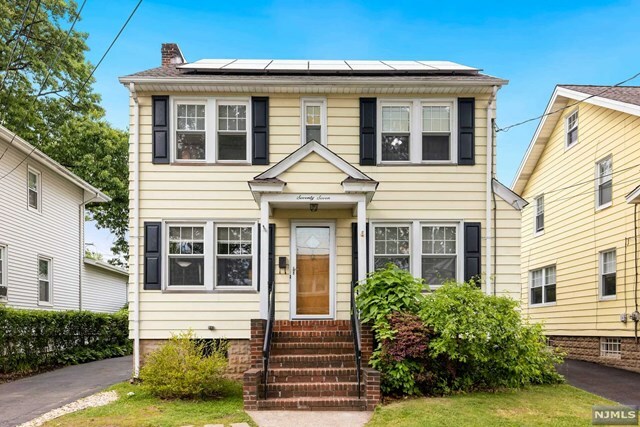 Property Photo:  77 Harcourt Avenue  NJ 07621 