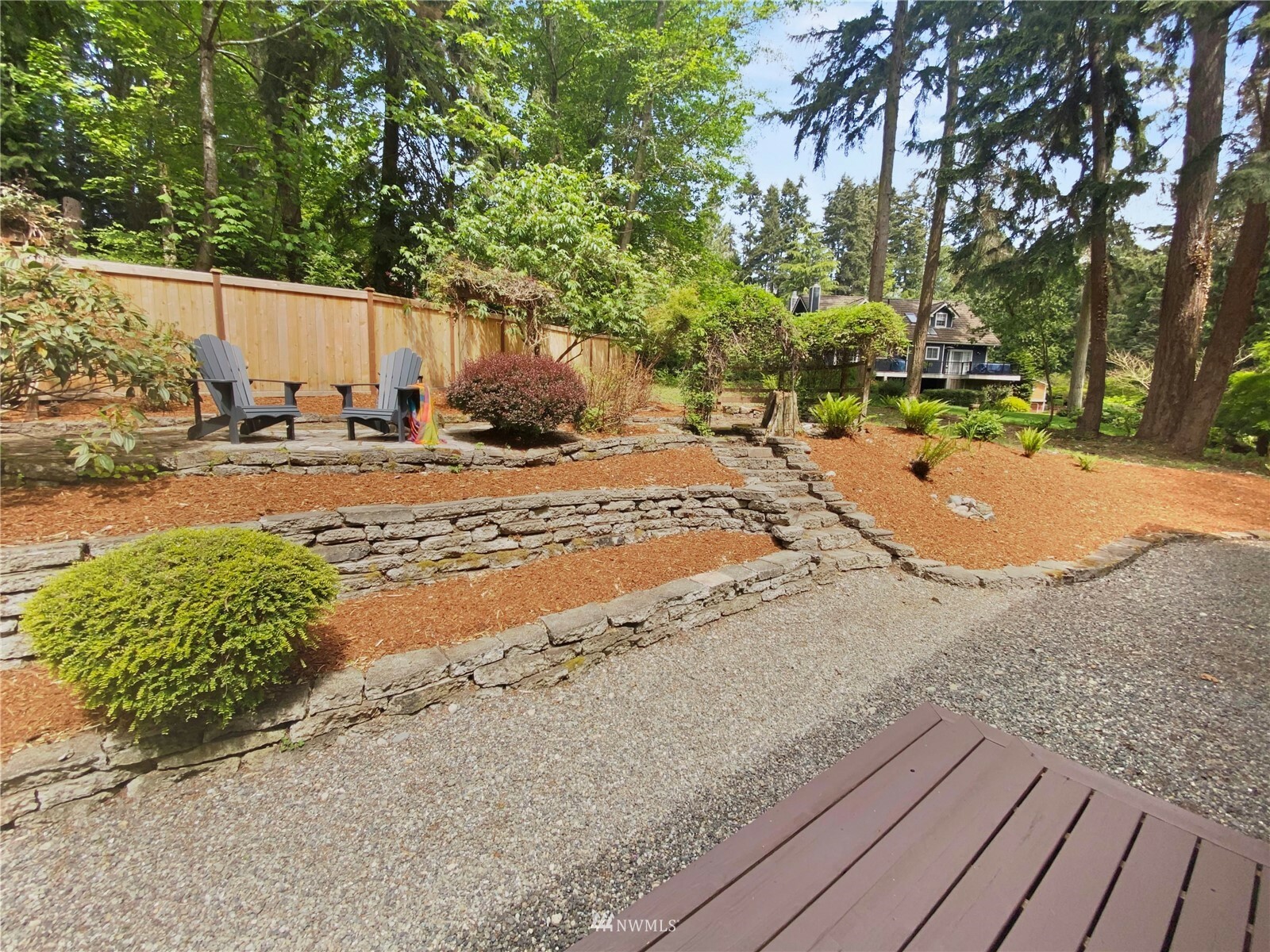 Property Photo: 9820 NE Beach Crest Drive WA 98110