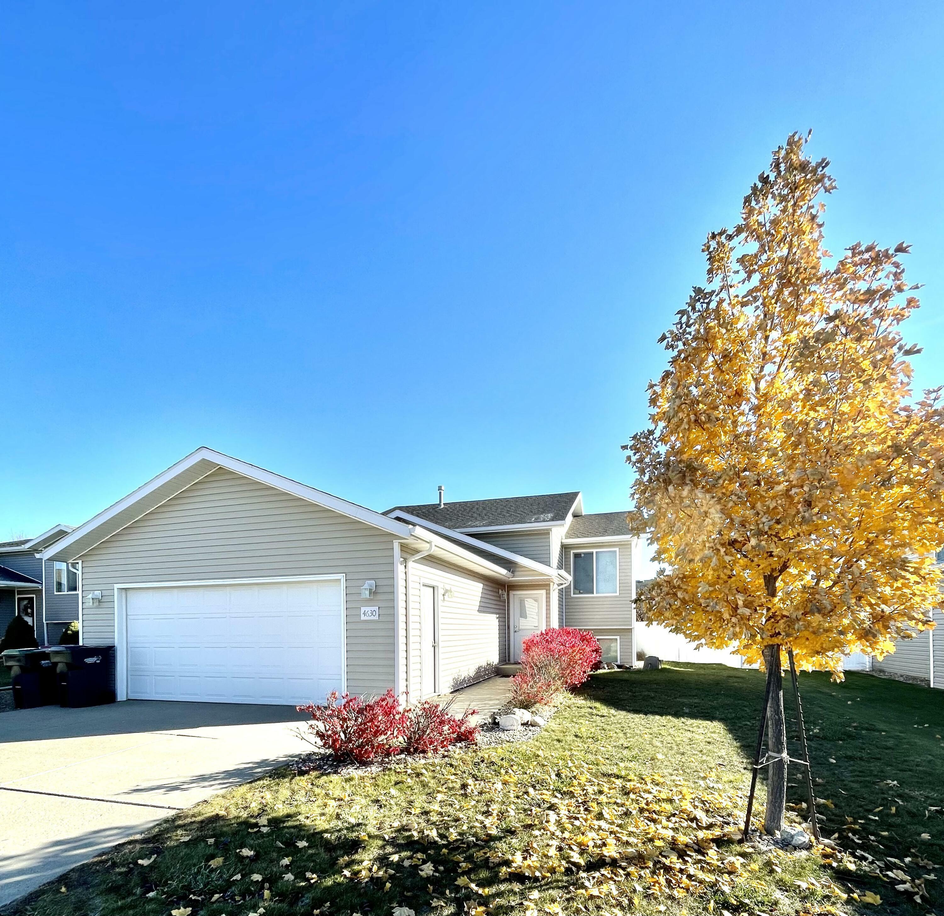 Property Photo:  4630 37th Avenue NW  ND 58554 