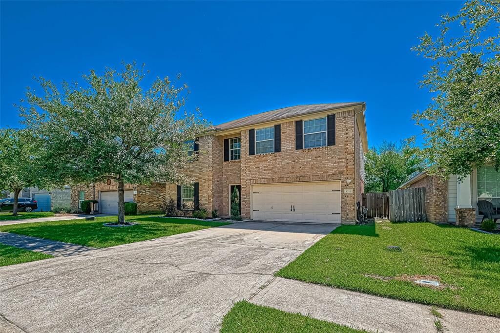 Property Photo: 8711 E Highlands Crossing TX 77562