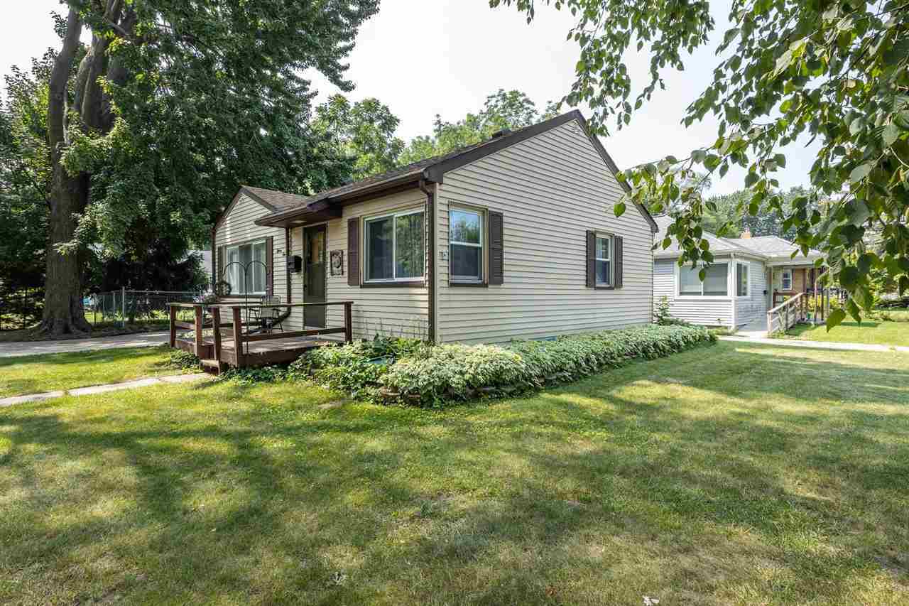 1511 W Reardon  Midland MI 48640 photo