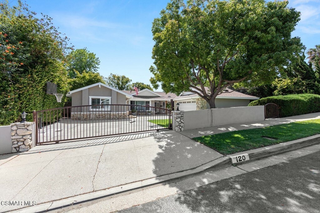 Property Photo:  120 Lupe Avenue  CA 91320 