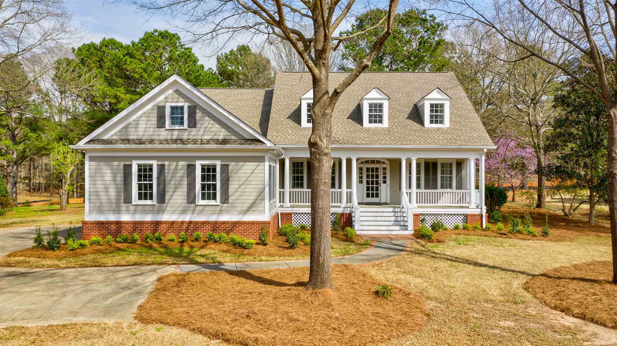 Property Photo: 204 Broadlands Drive GA 31024