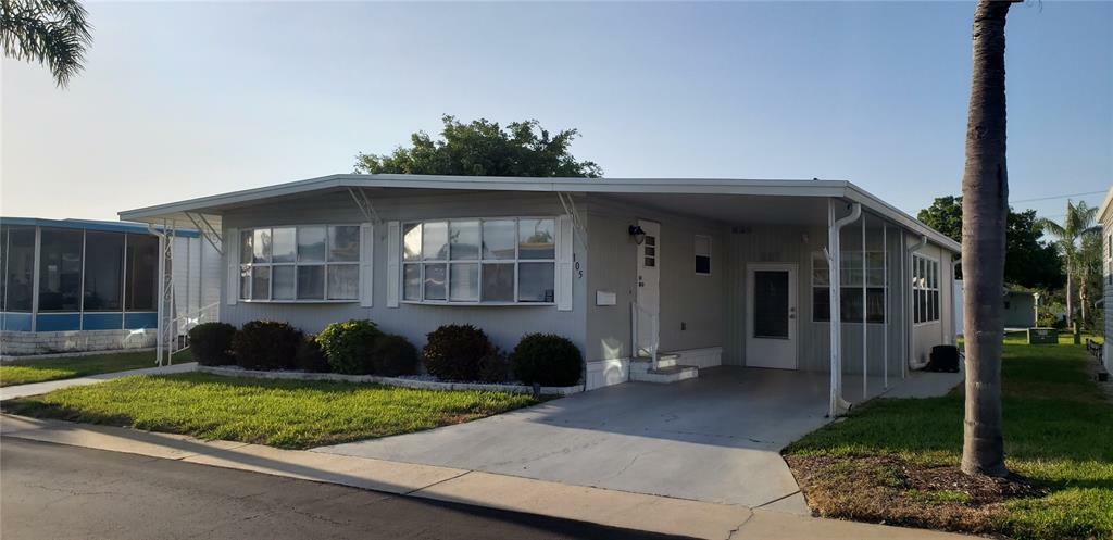 Property Photo: 105 Rachel Drive FL 34689