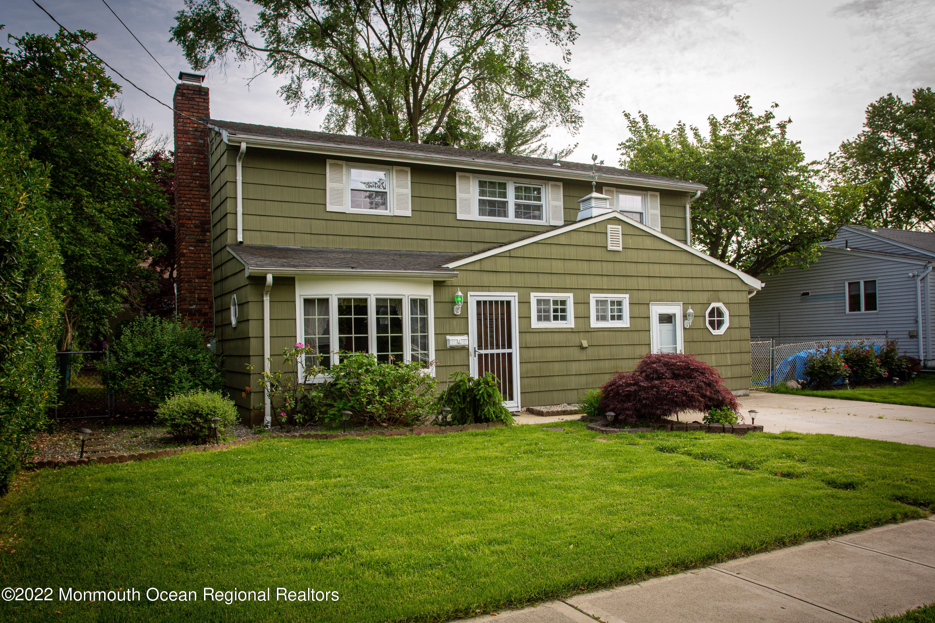 Property Photo: 77 Woodview Drive NJ 08857