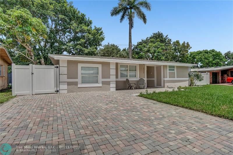 2348 SW 34th Ter  Fort Lauderdale FL 33312 photo