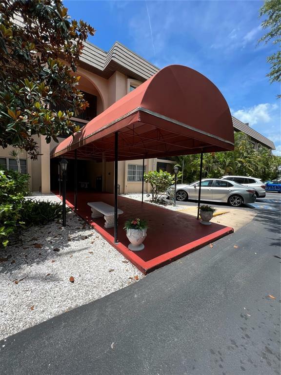 Property Photo: 3700 S Osprey Avenue 220 FL 34239