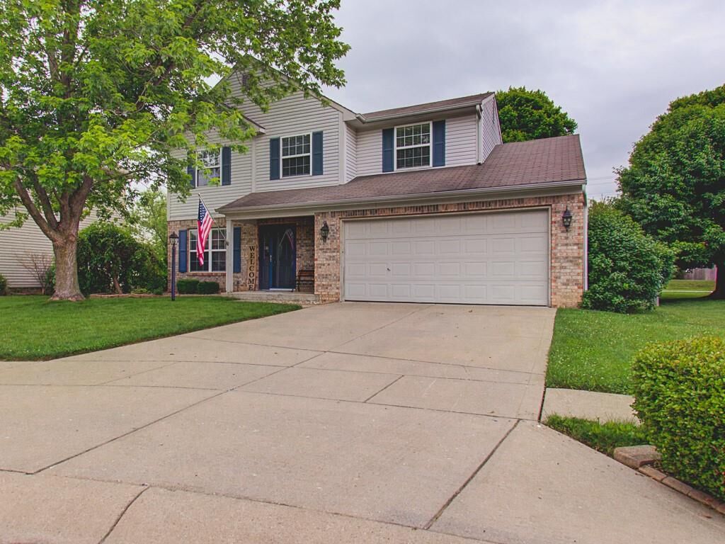Property Photo: 851 Trotter Court IN 46143