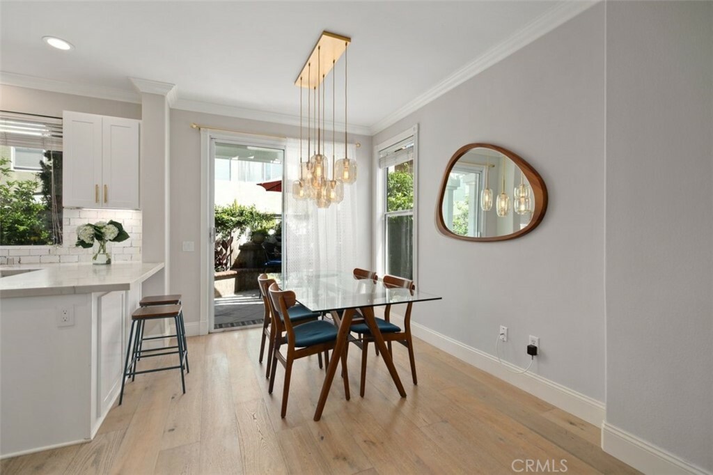 Property Photo:  27 Woodcrest Lane 12  CA 92656 