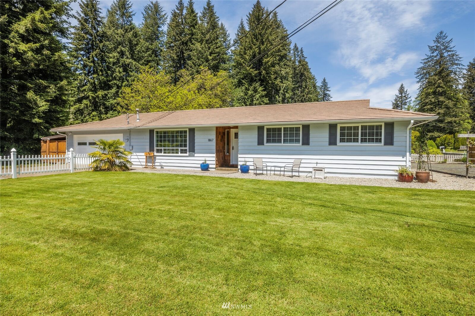 Property Photo: 1867 SE Cedar Road WA 98367