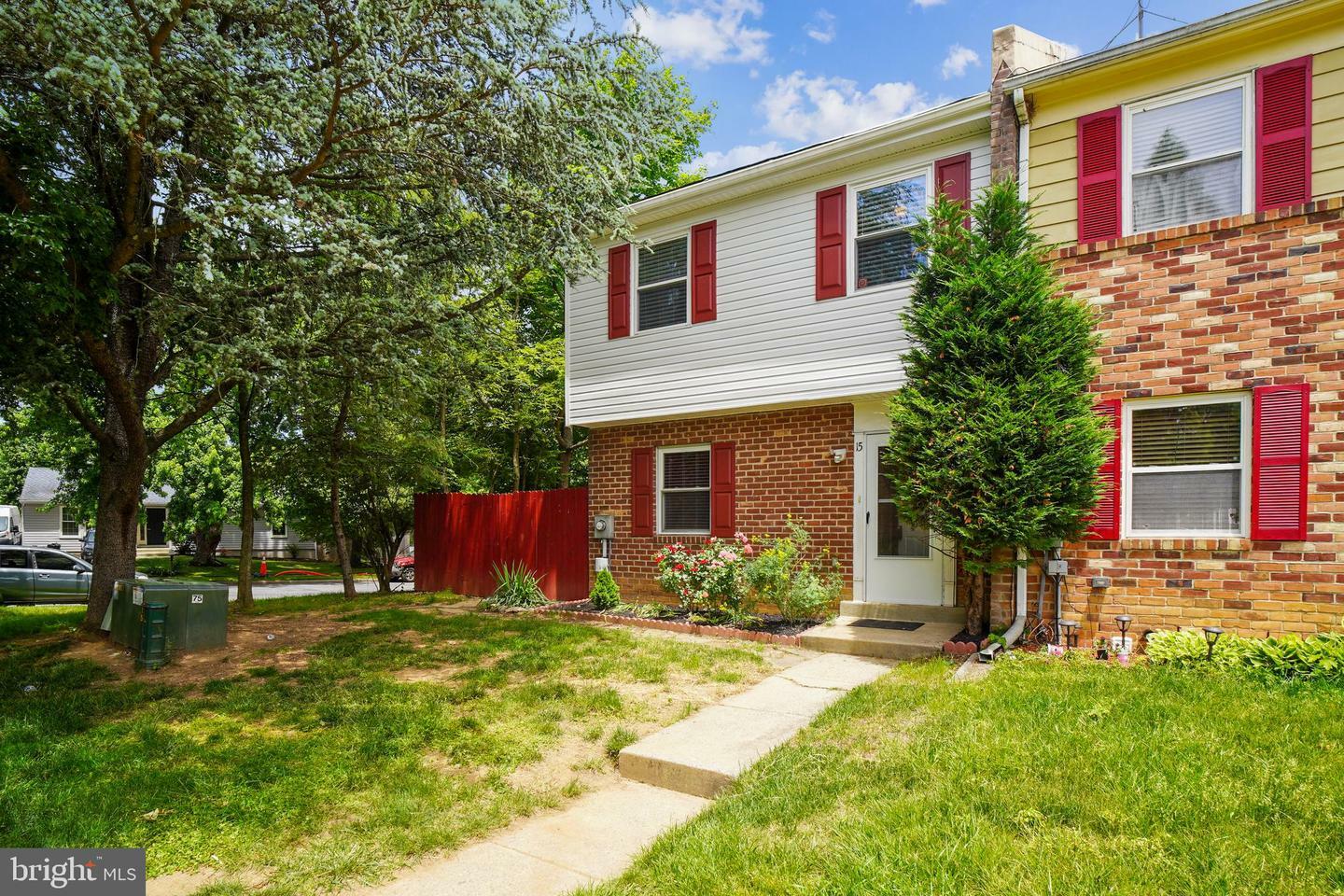 Property Photo: 15 Vienna Court MD 21702