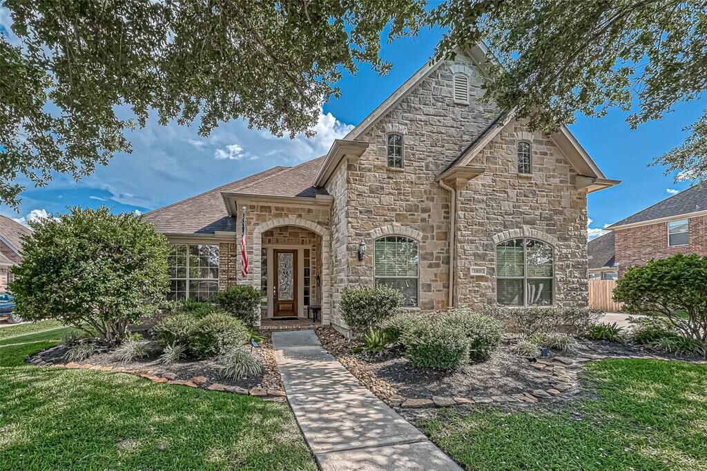 Property Photo:  3303 Elm Creek Drive  TX 77573 