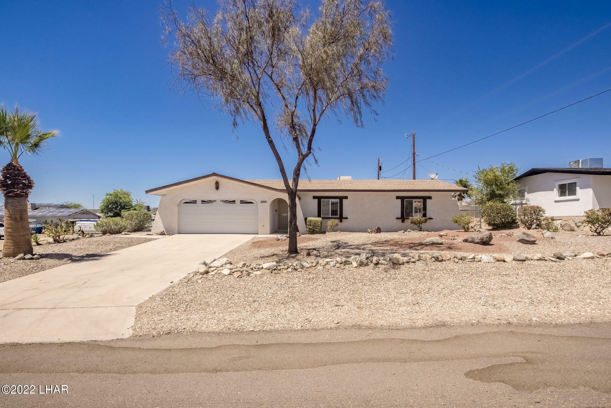 Property Photo:  2205 Interlake Dr  AZ 86404 