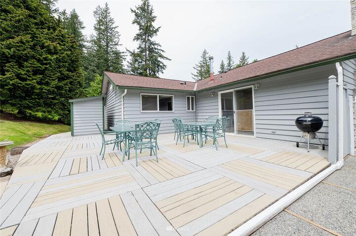 Property Photo:  2410 Alvarado Drive  WA 98229 