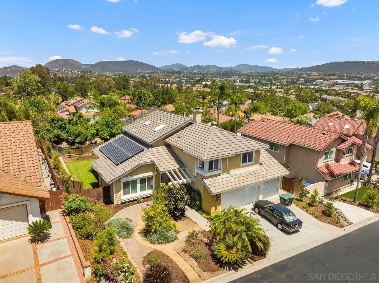 Property Photo: 550 Condor Lane CA 92078