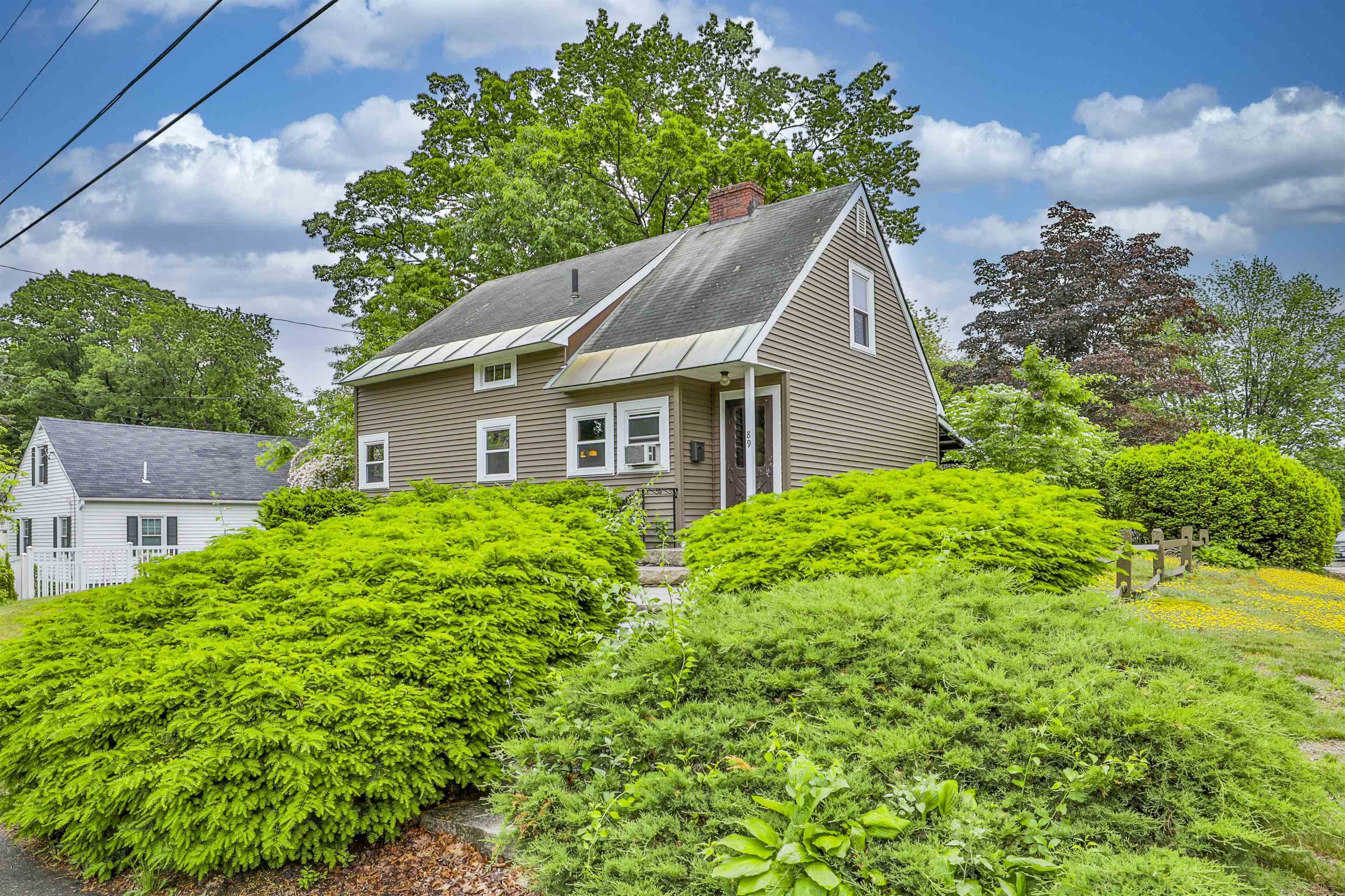 Property Photo: 89 Peak Street NH 03104